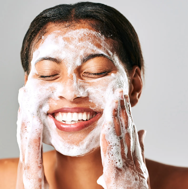 From Normal to Oily Skin: The Best Foaming Gel Cleanser